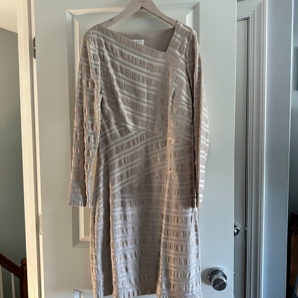 Gold & Ivory Reiss cocktail dress, Size 10 - Picture 4 of 4